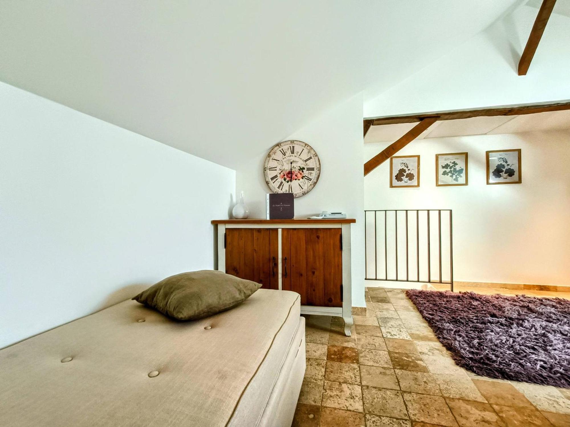 Les Chambres De La Renaissance Sainte-Julie Habitación foto